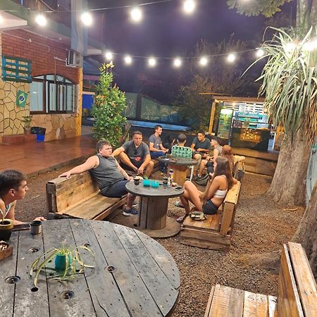 Benteveo Hostel Iguazu Пуерто-Іґуасу Екстер'єр фото